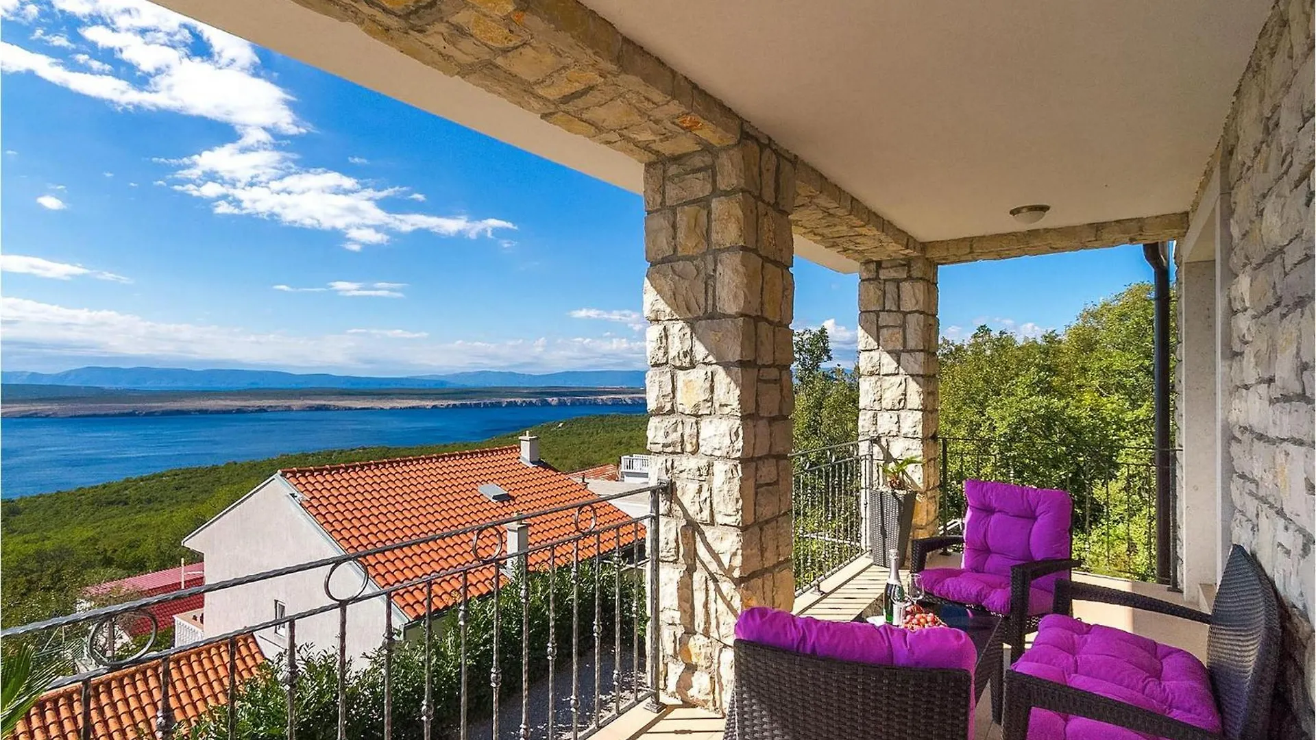 Holiday home Villa View Klanfari